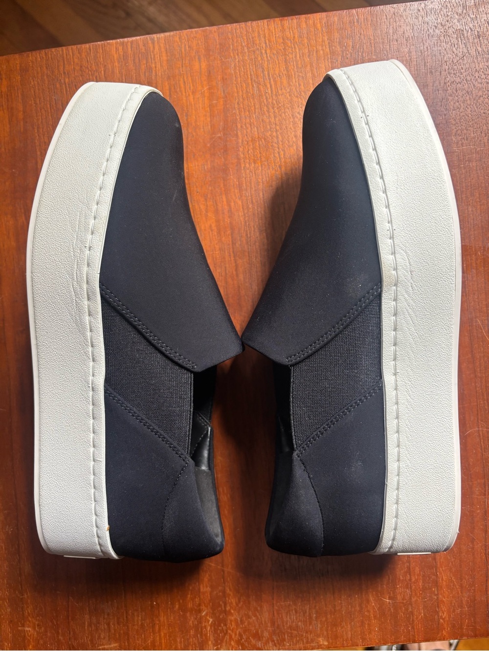 NWT VINCE warren sneaker in black - Picture 2 of 7